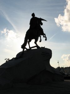 Памятник Перву Первому
